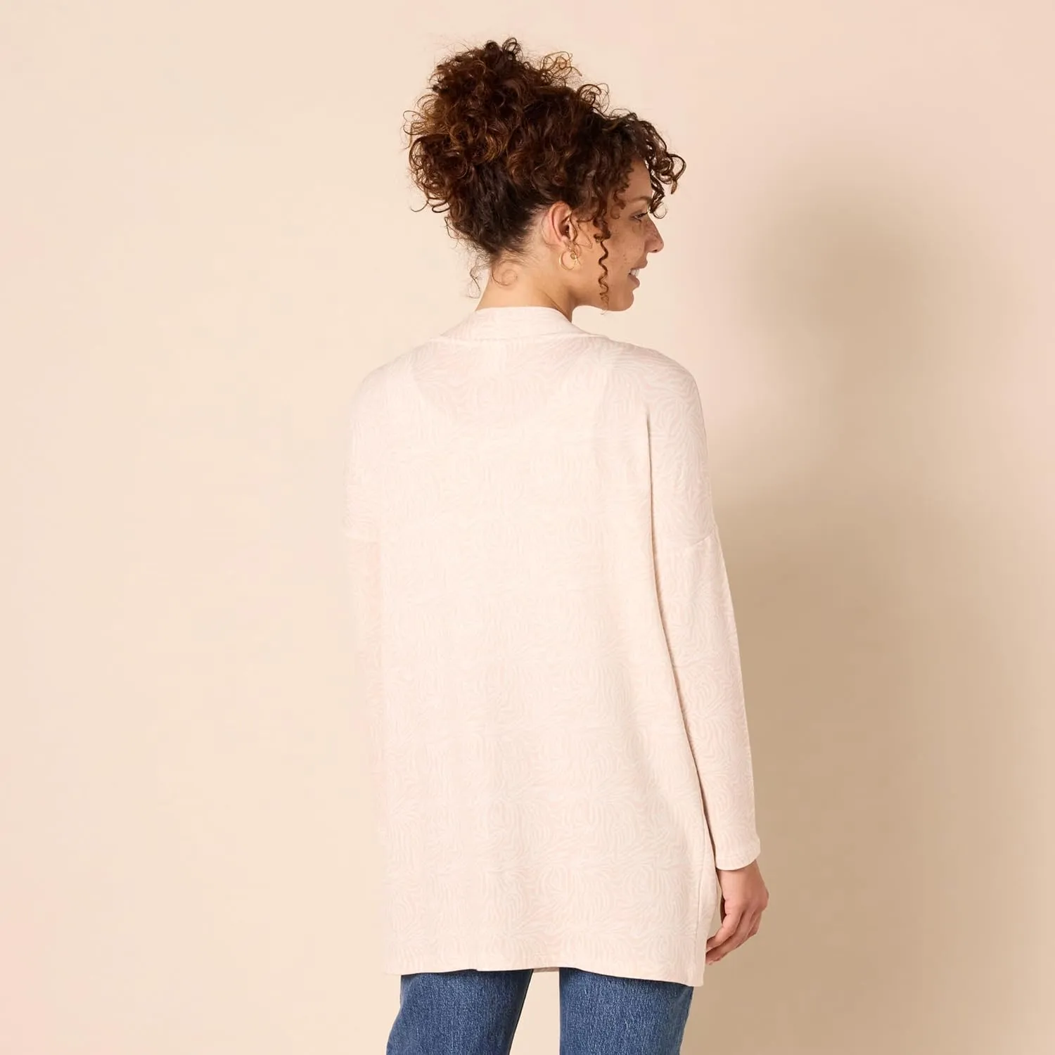 Amazon Essentials Women's Relaxed-Fit Lightweight Lounge Open-Front Cardigan
