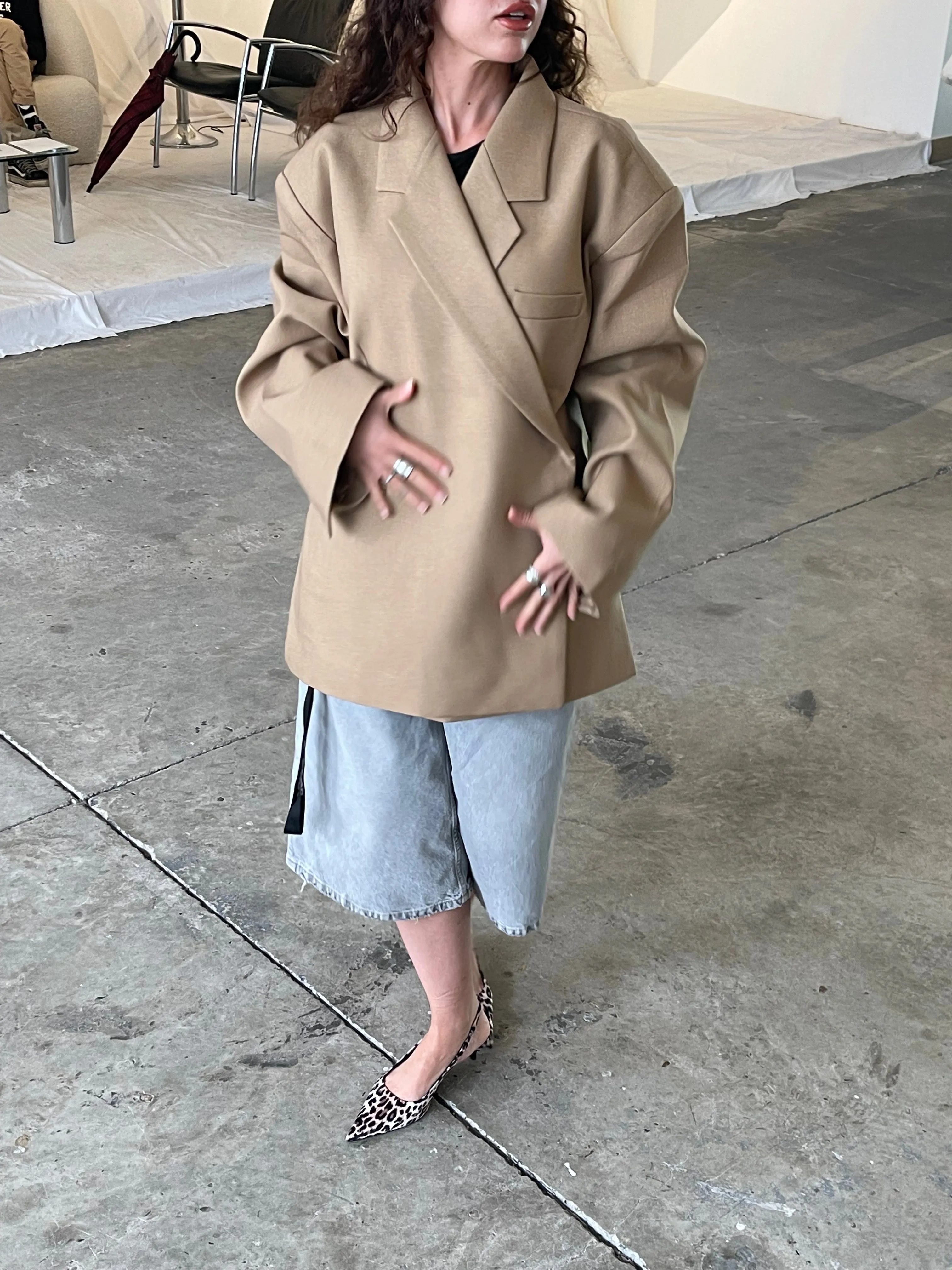 Oversized Side Slit Blazer Camel