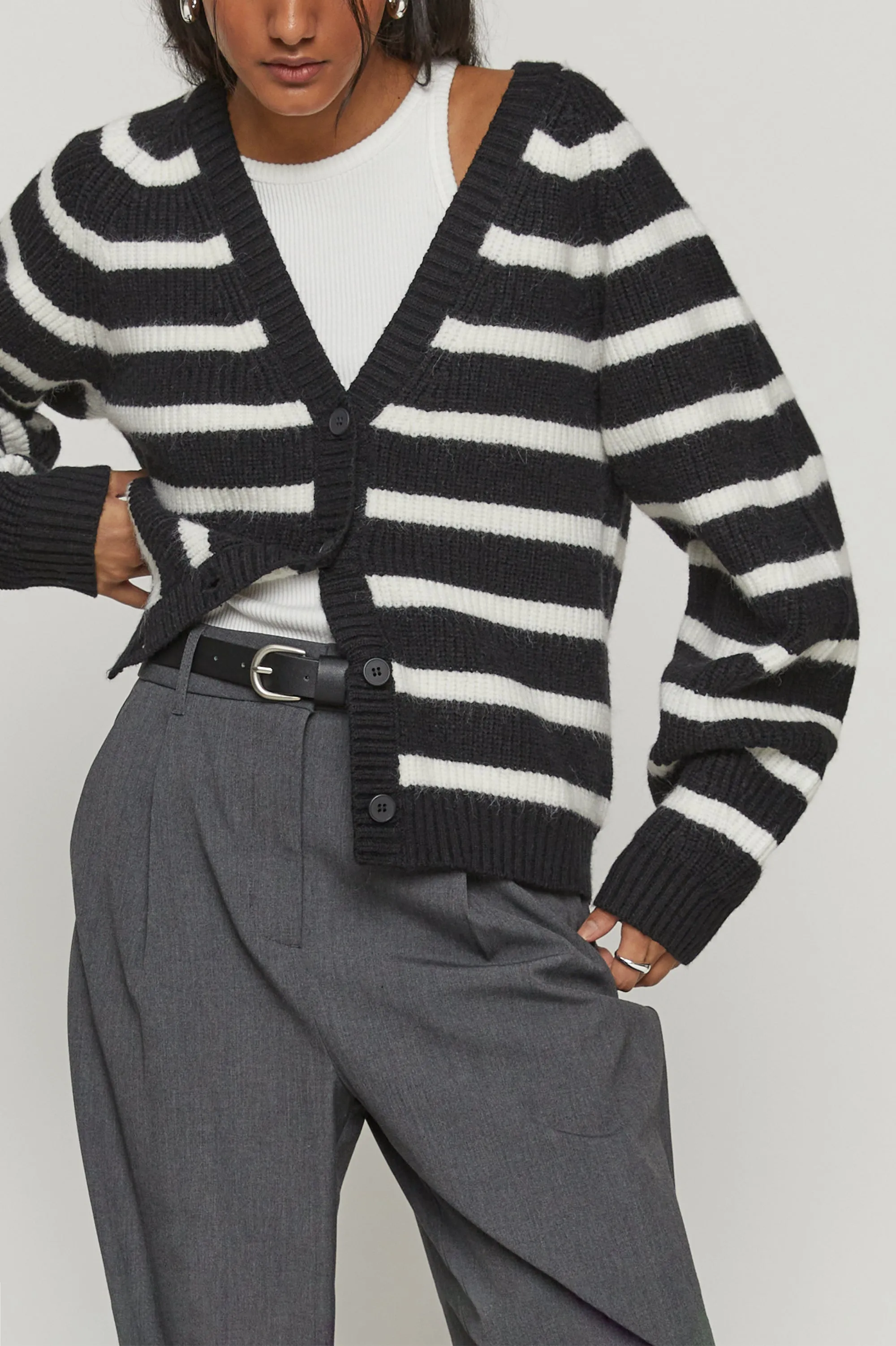 STRIPED CARDIGAN