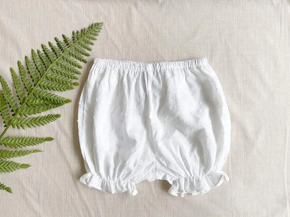 Summer 100% Cotton Girls Shorts White Lace Safety Pants Breathable and Comfortable