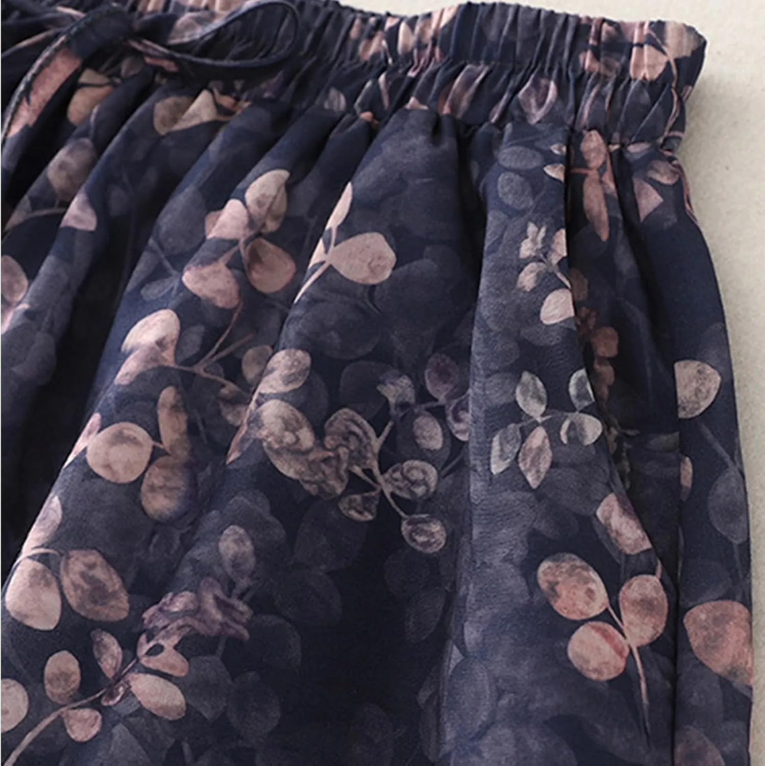 Women's Boho Floral Skirts Casual Soft Drawstring Elastic High Waisted Skirt Trendy Pleated Midi Skirts with Pockets