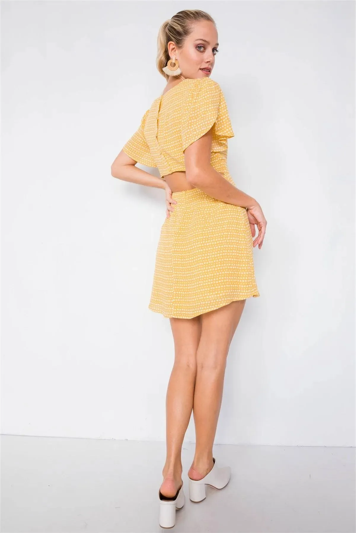 Yellow V-neck Open Back Mini Chic Sundress /3-2-1
